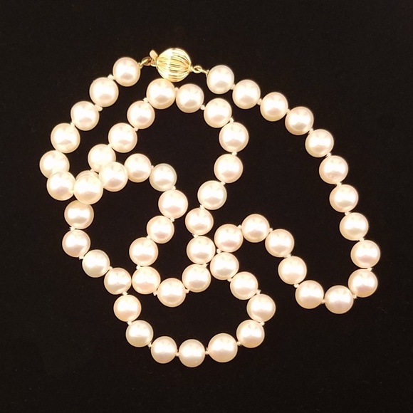 14K Gold  Pearl Necklace with Earrings - Picture 6 of 13